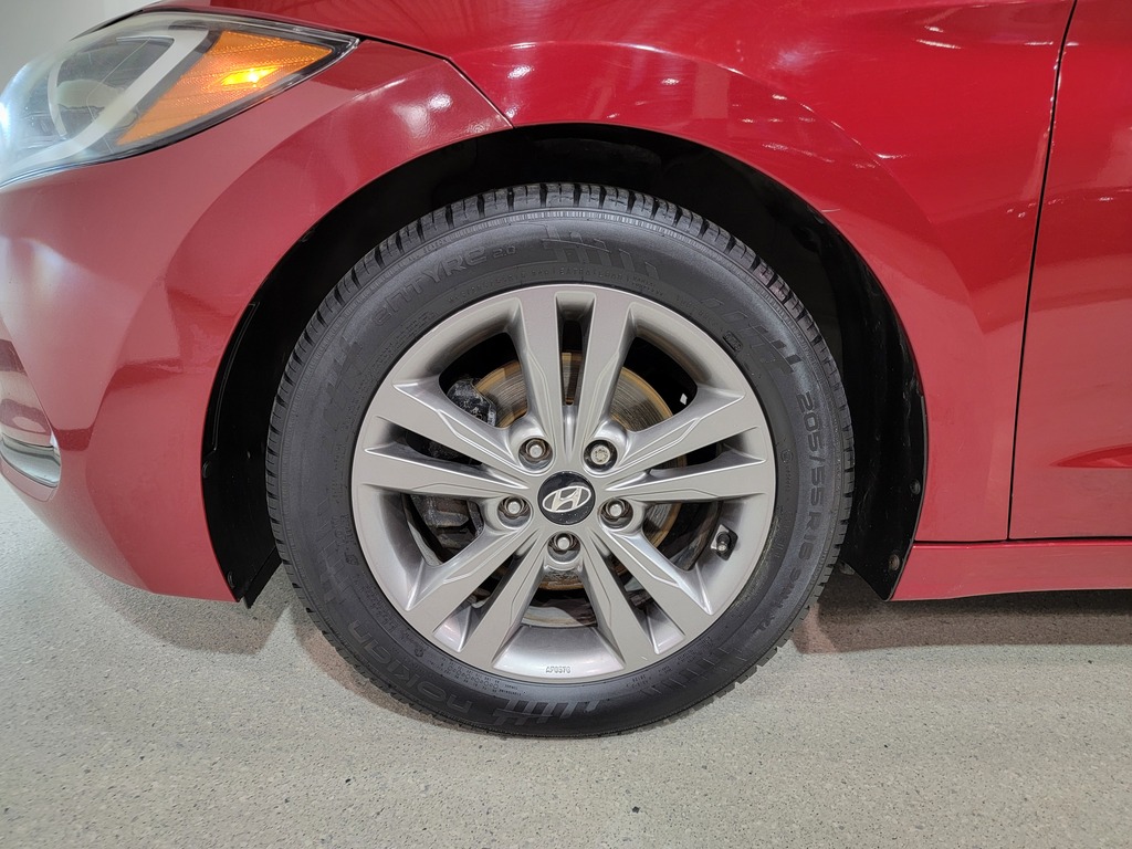 Hyundai Elantra 2017