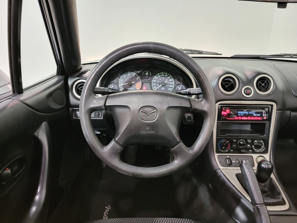 Mazda MX-5 2000