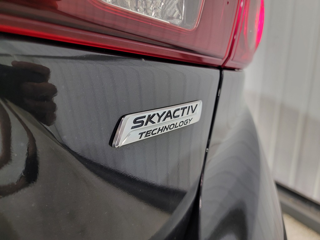 Mazda Mazda3 2014