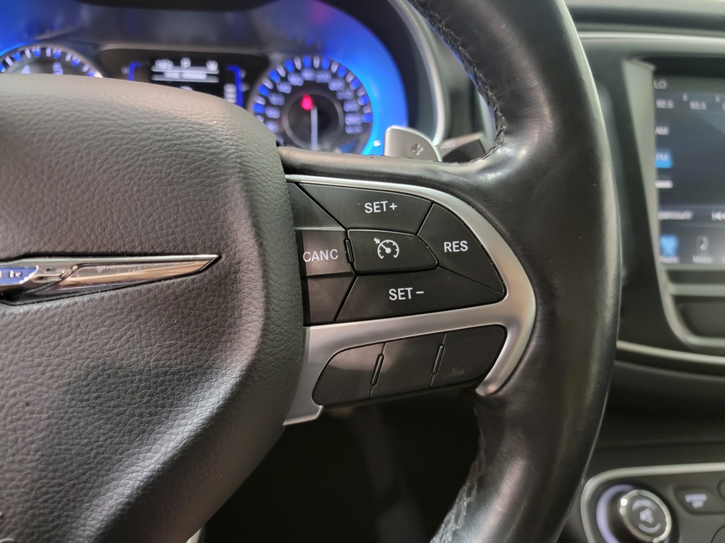 Chrysler 200 2015
