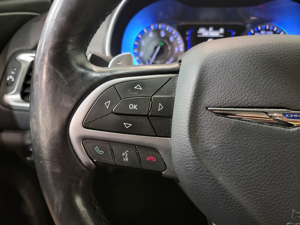 Chrysler 200 2015