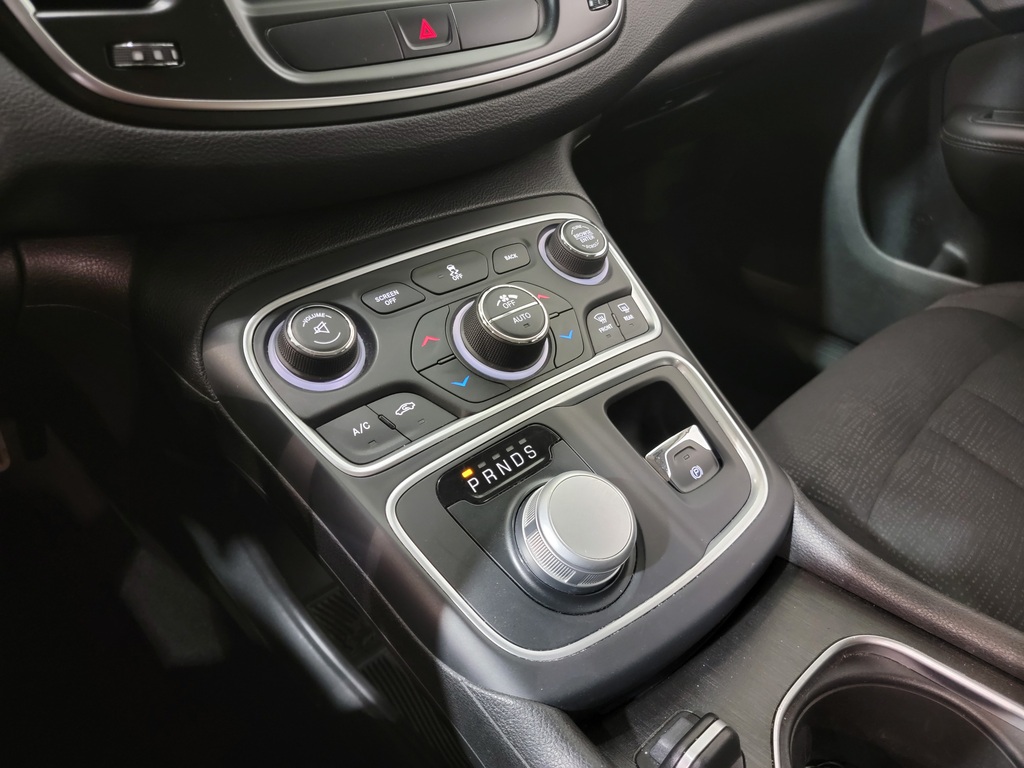 Chrysler 200 2015