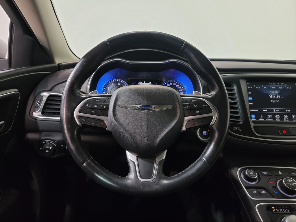 Chrysler 200 2015