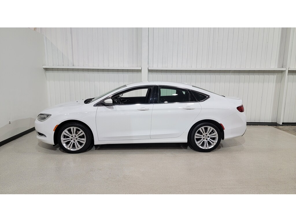 Chrysler 200 2015