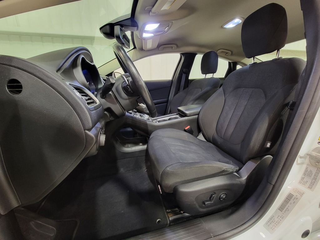Chrysler 200 2015