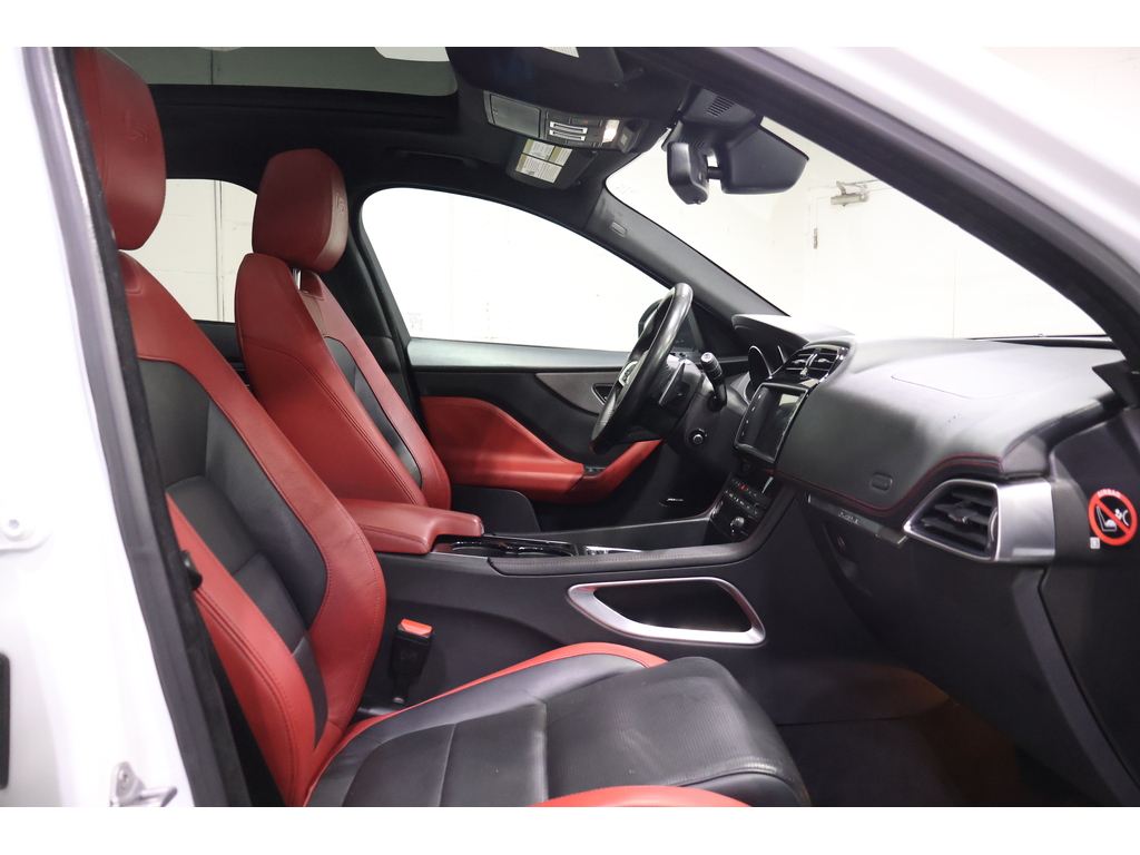 2017 Jaguar F-PACE S, Toronto, Cash