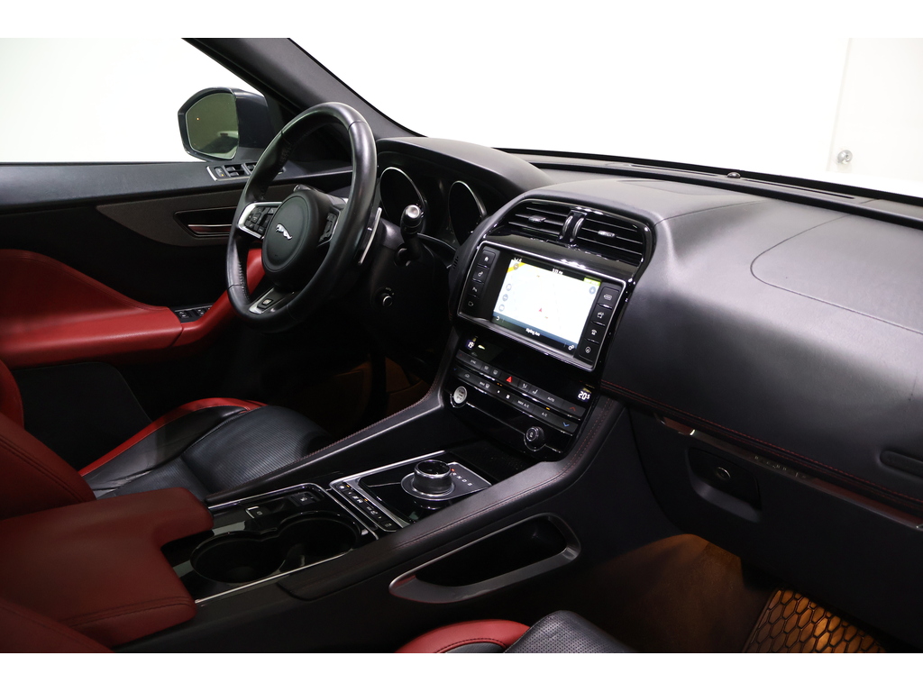 2017 Jaguar F-PACE S, Toronto, Cash