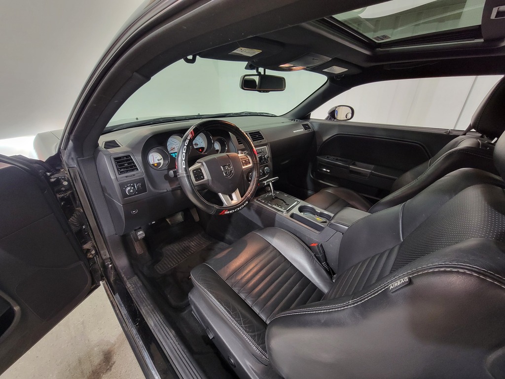 Dodge Challenger 2013