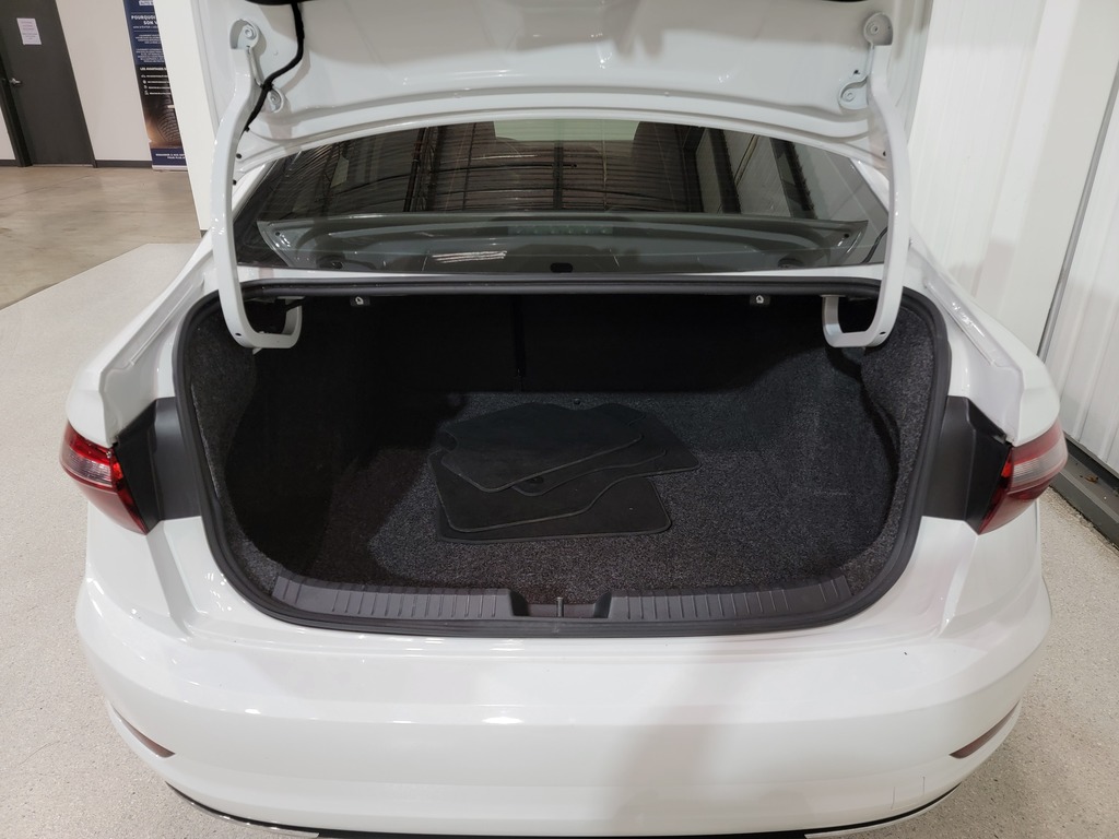 Volkswagen Jetta 2021