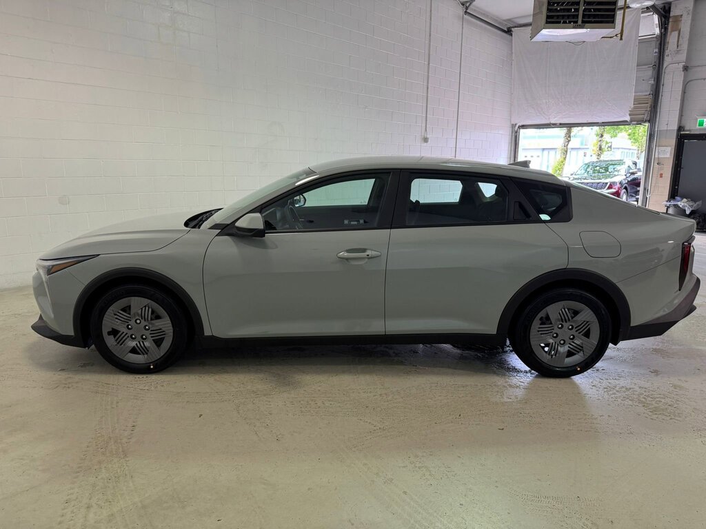 2025 Kia K4 LX, Vancouver, Cash