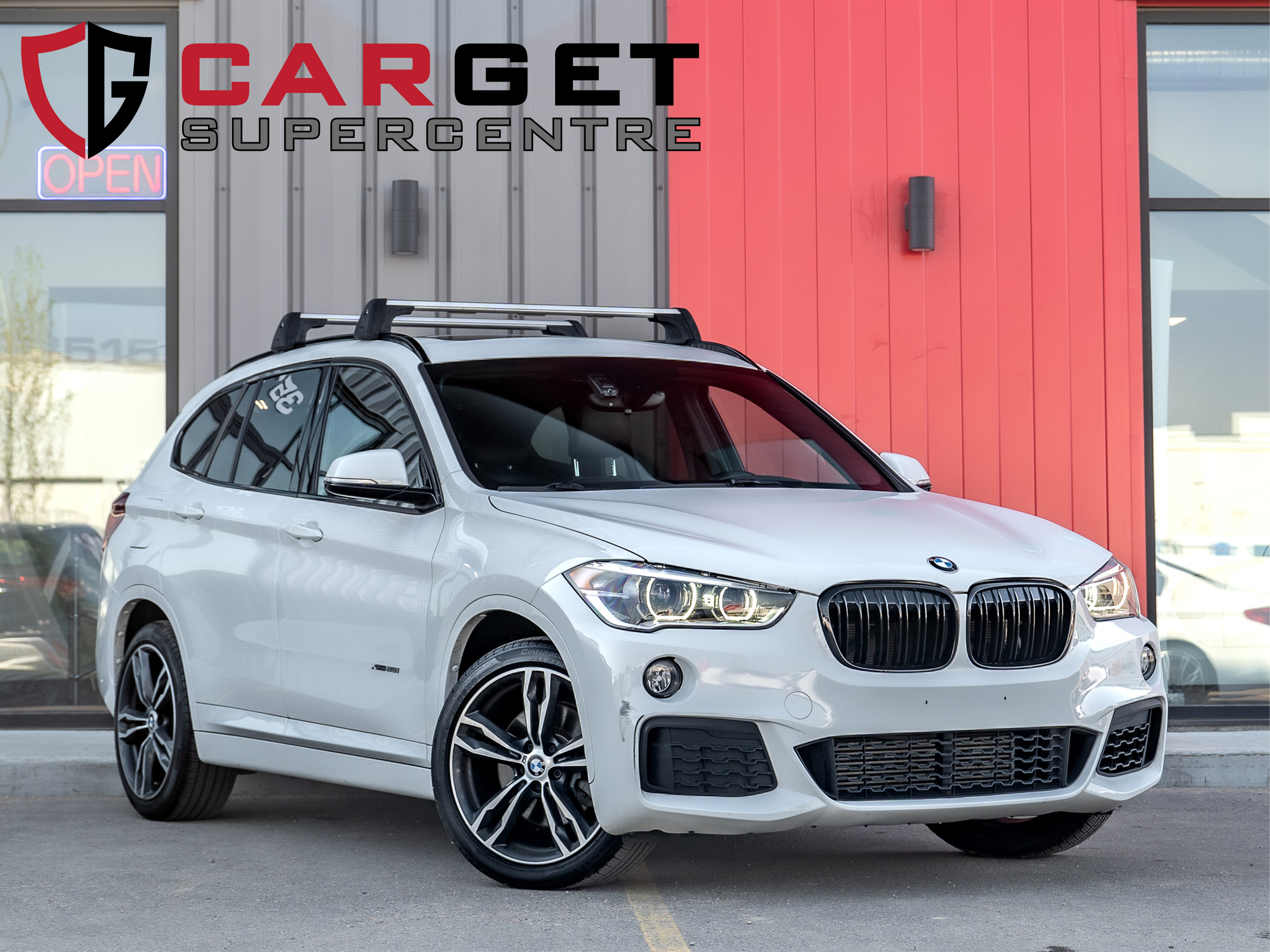 2018 BMW X1 xDrive28i - M Pkg | Pano Sunroof | HUD