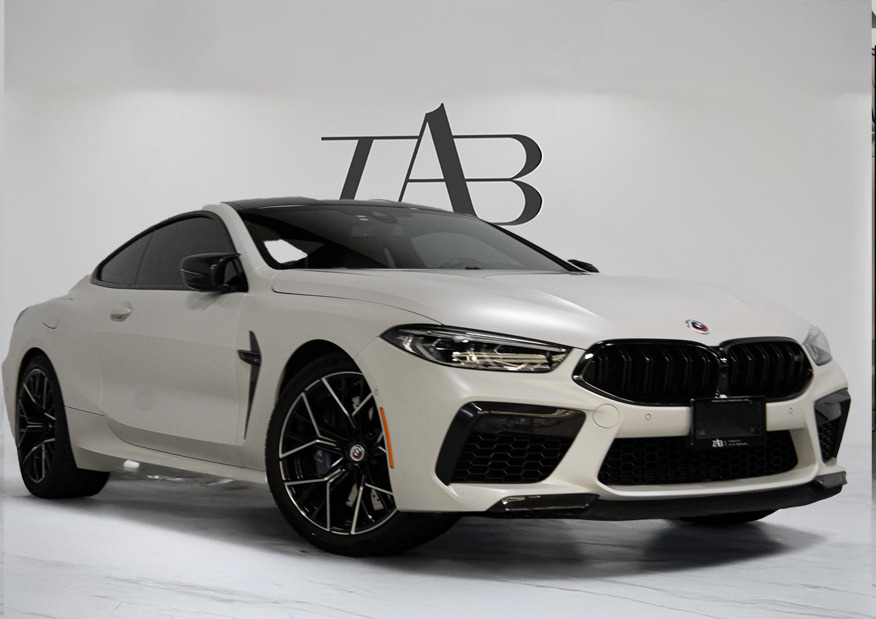 2023 BMW M8