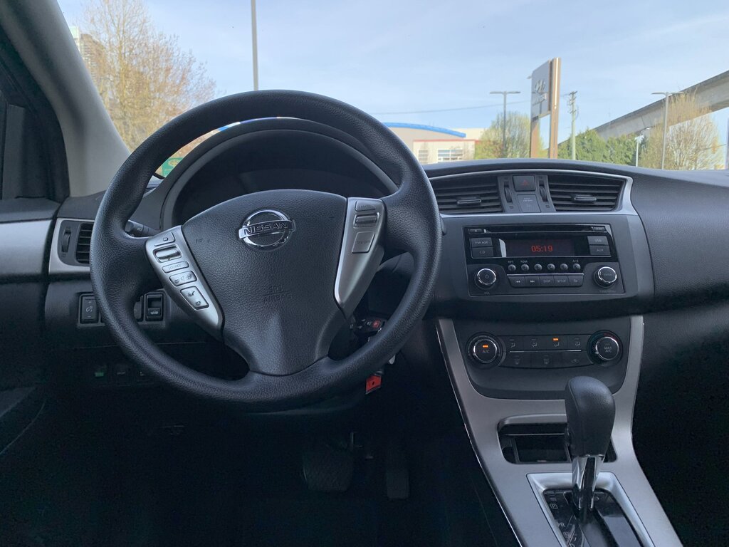 2015 Nissan Sentra 1.8 S, Vancouver, Cash