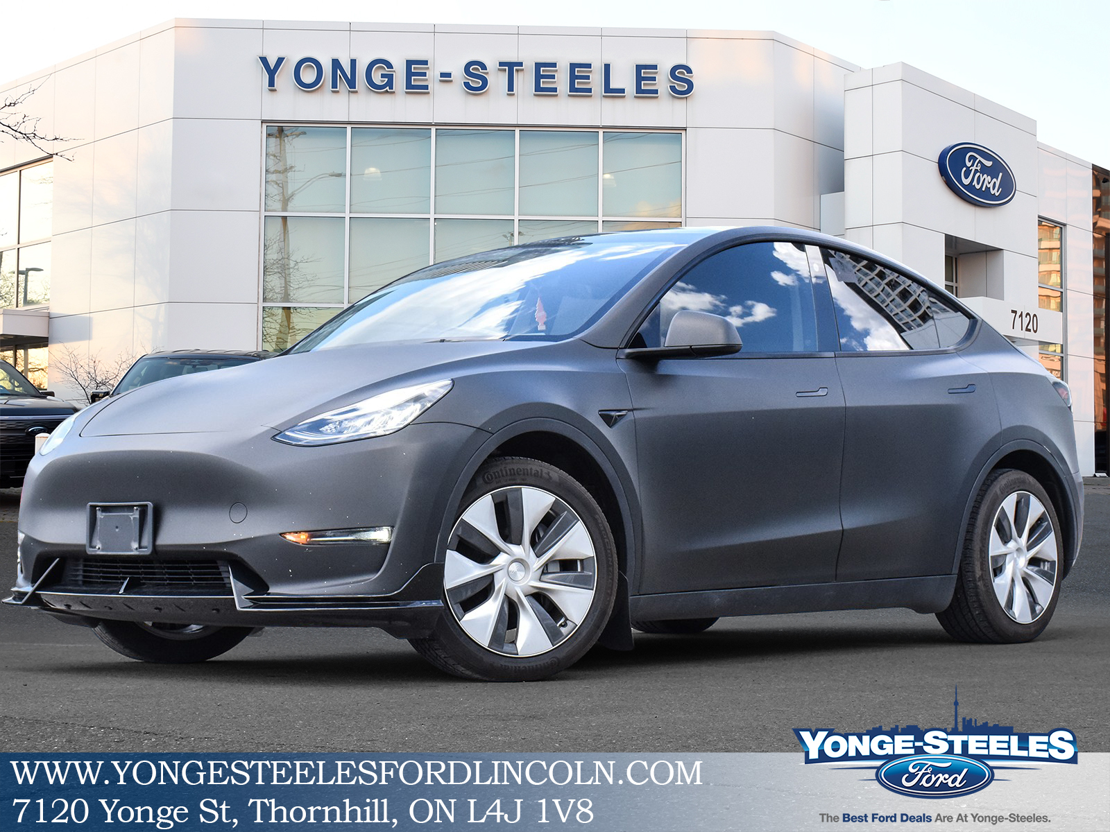 2023 Tesla Model Y Long Range 7 Passenger!
