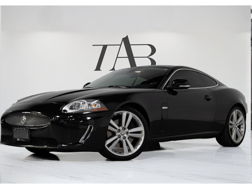 2011 Jaguar XK COUPE   BW   20 IN WHEELS   NAV, Toronto, Cash