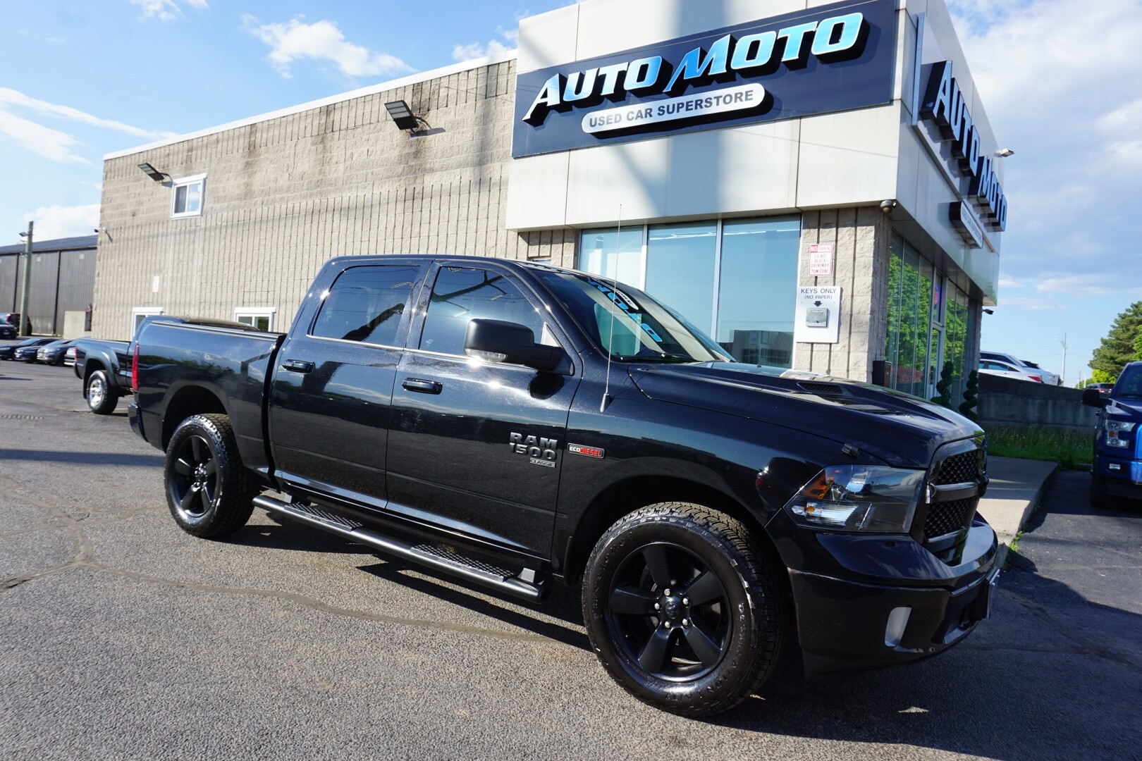 2019 Ram 1500 V6 DIESEL SLT-NIGHT CREW 4WD CERTIFIED *FREE ACCID