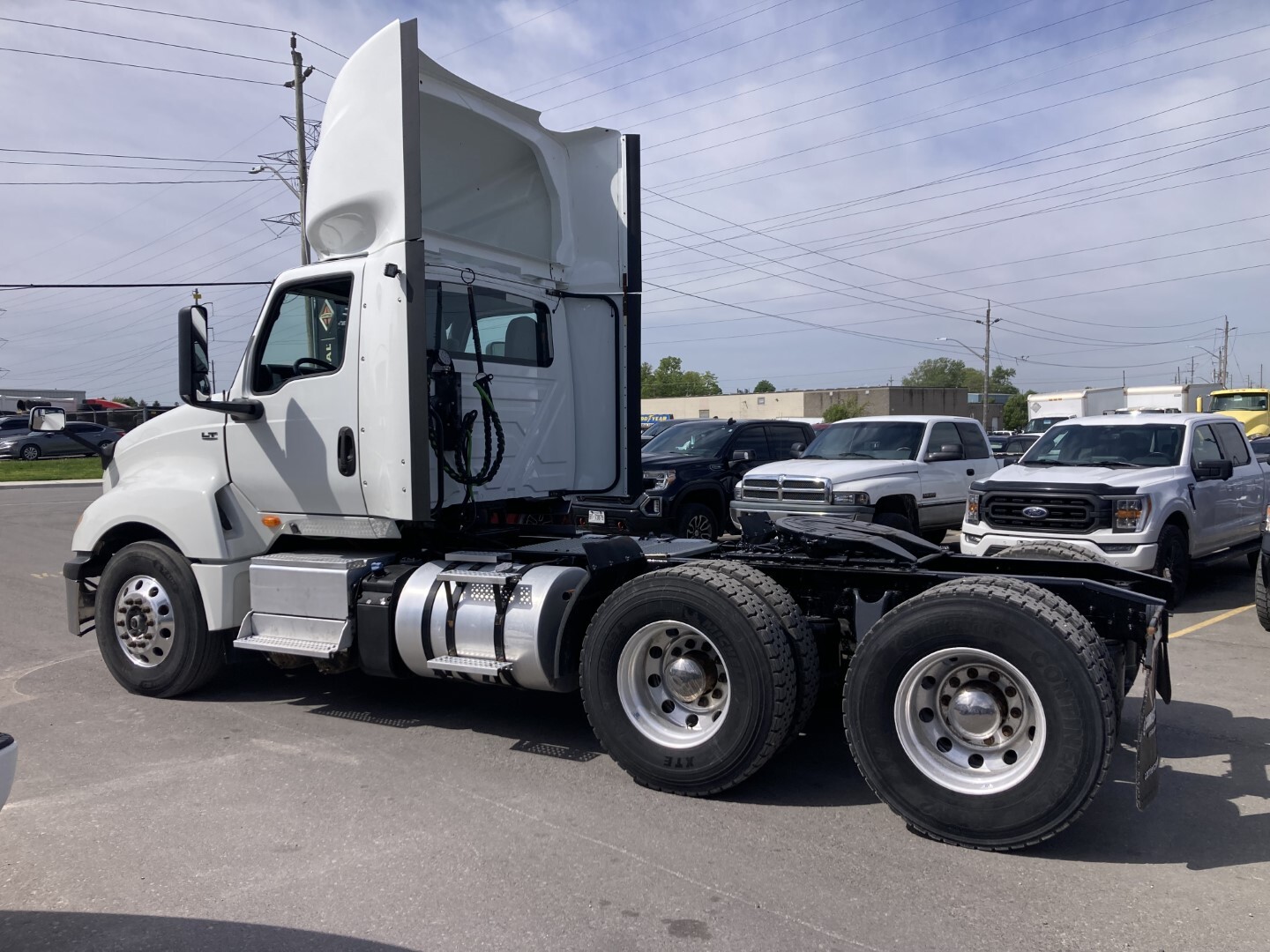 2018 International LT625