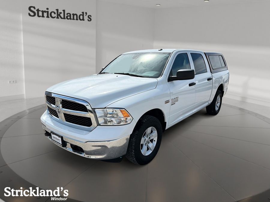 2023 Ram 1500 Classic OFF ROAD PKG Truck