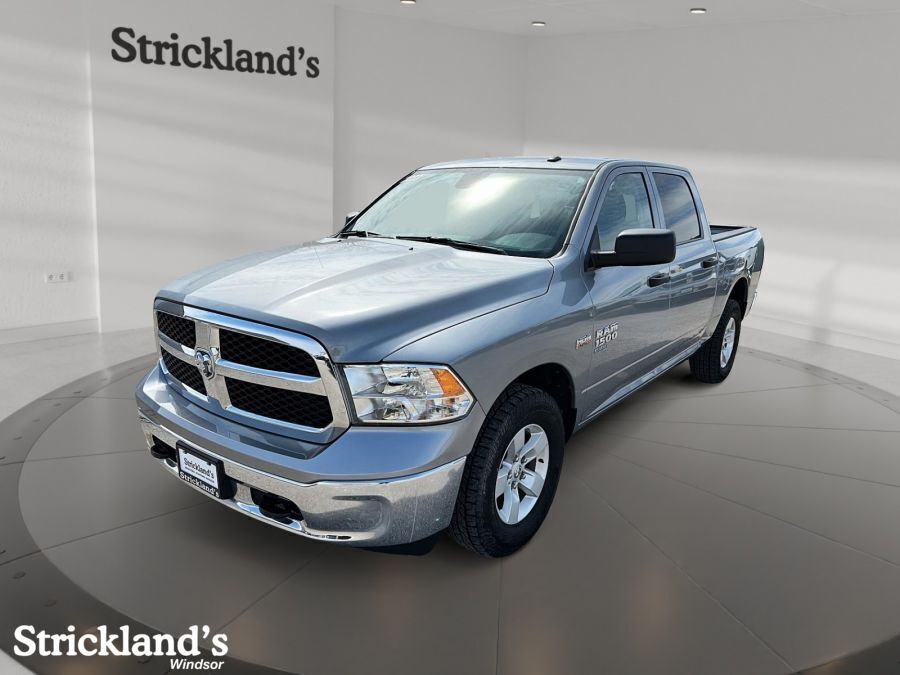 2023 Ram 1500 Classic OFF ROAD PKG Truck