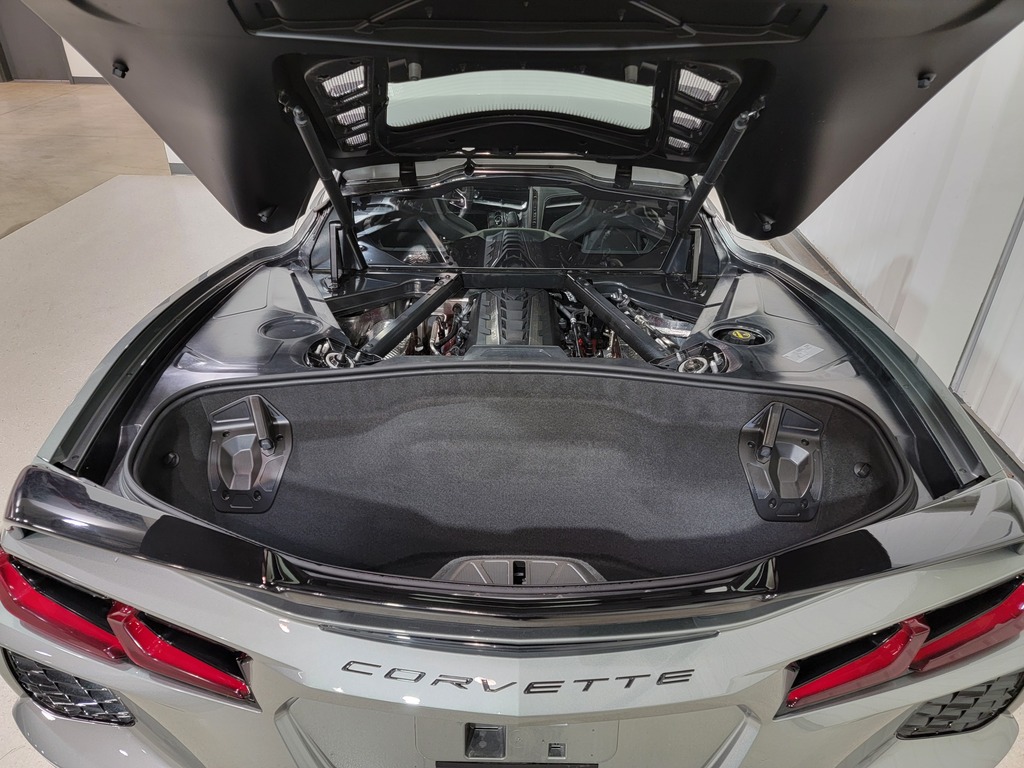 Chevrolet Corvette 2024