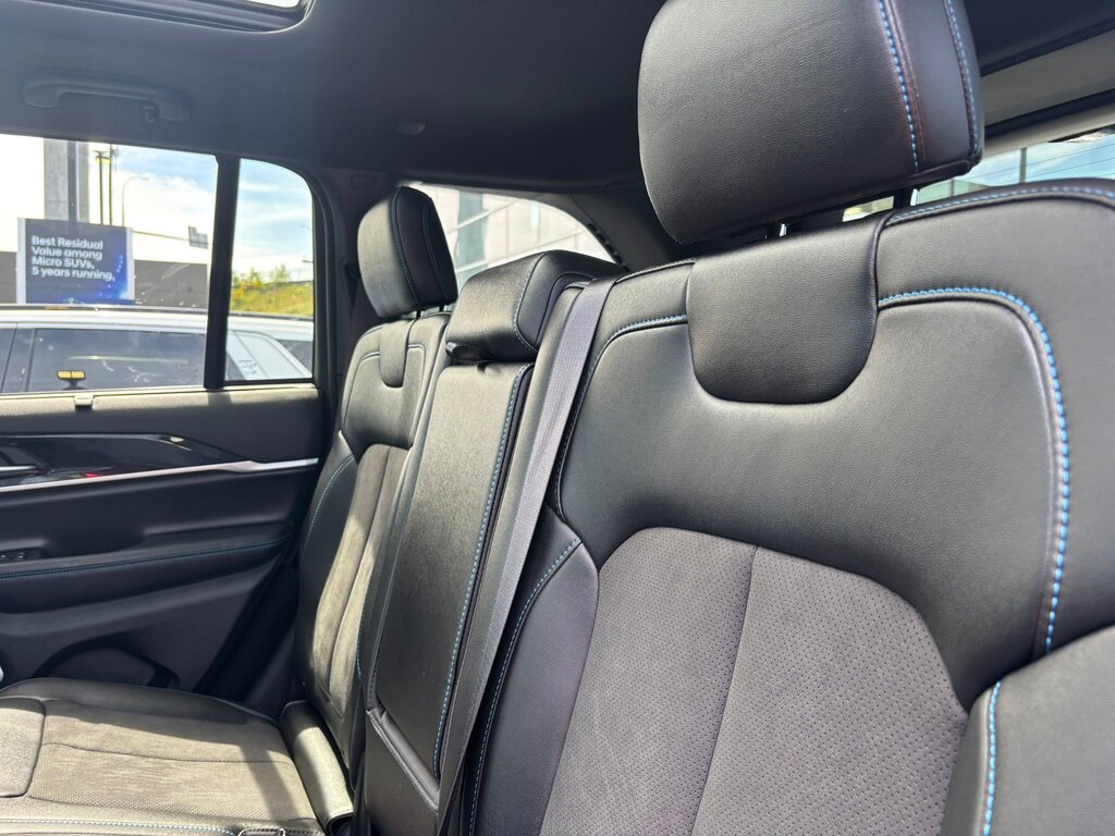 2023 Jeep Grand Cherokee 4xe Trailhawk, Vancouver, Cash