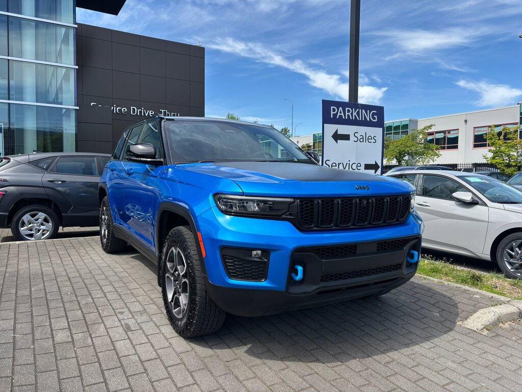 2023 Jeep Grand Cherokee 4xe Trailhawk, Vancouver, Cash