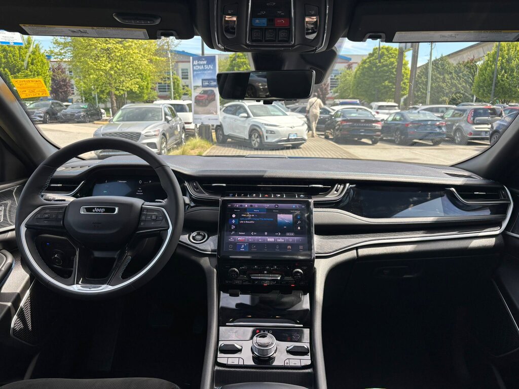 2023 Jeep Grand Cherokee 4xe Trailhawk, Vancouver, Cash