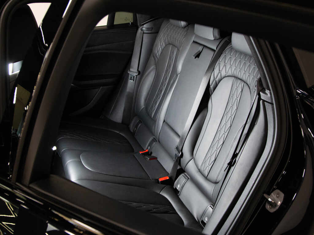 2020 BMW X6 M50i, Toronto, Cash