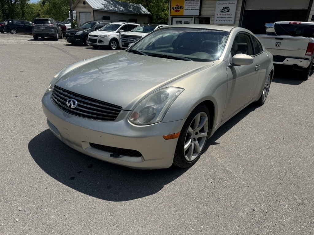 2003 Infiniti G35X w/Leather
