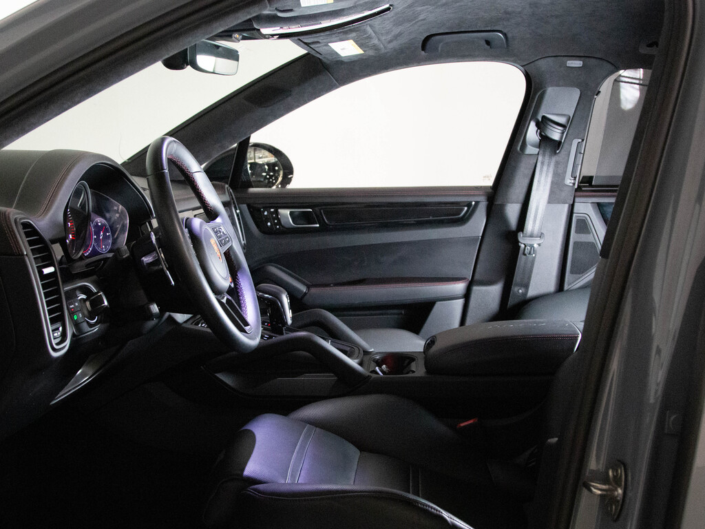 2023 Porsche Cayenne Coupe Turbo GT, Toronto, Cash