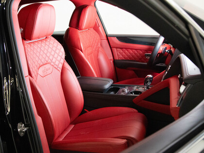 used 2021 Bentley Bentayga car, priced at $218,900