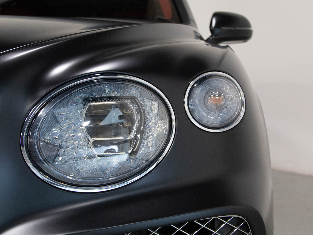2021 Bentley Bentayga V8, Toronto, Cash