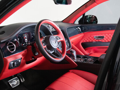 used 2021 Bentley Bentayga car, priced at $218,900