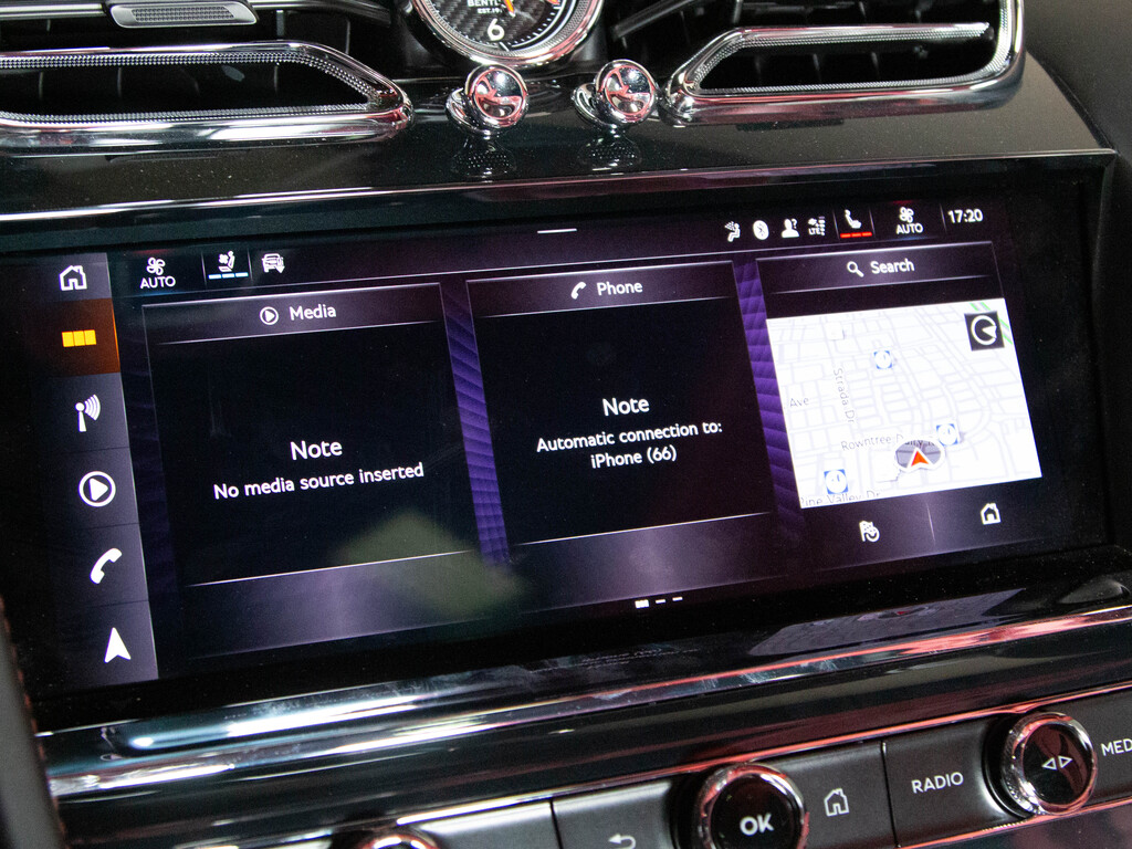 2021 Bentley Bentayga V8, Toronto, Cash