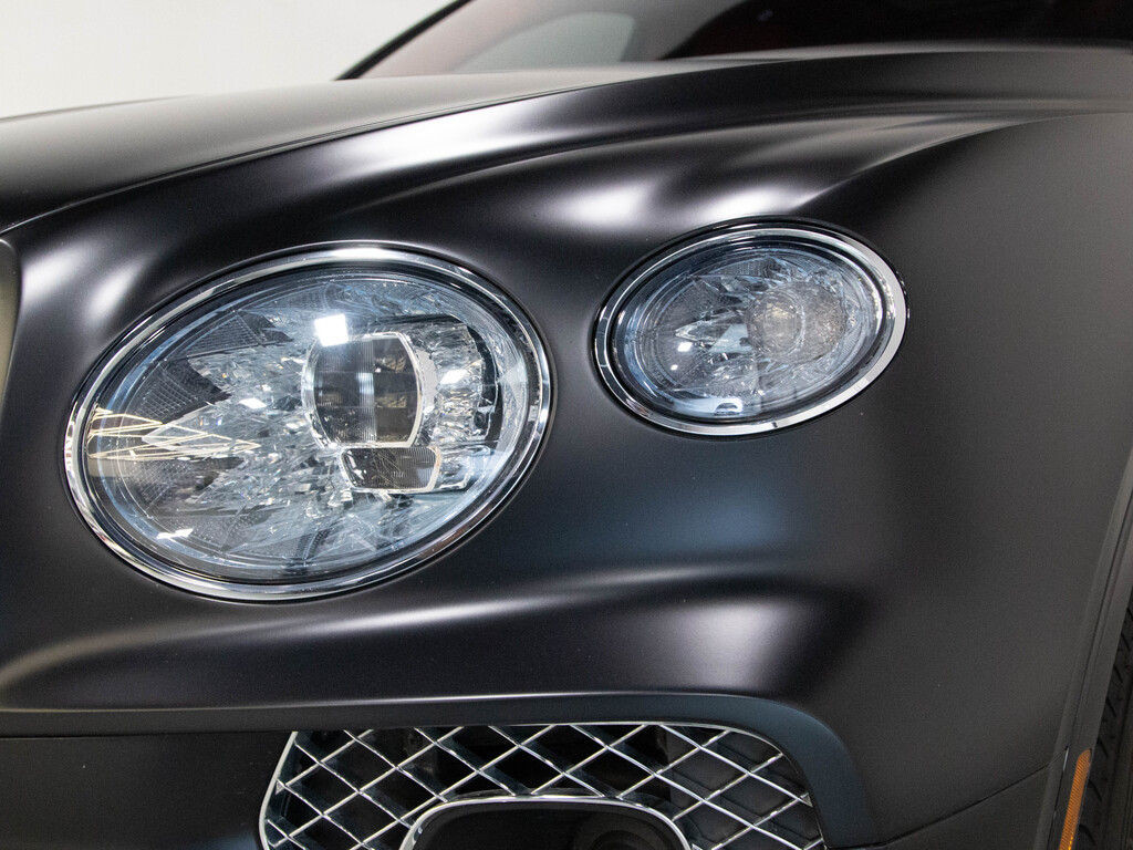 2021 Bentley Bentayga V8, Toronto, Cash