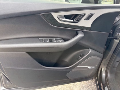 used 2018 Audi Q7 car, priced at $25,950