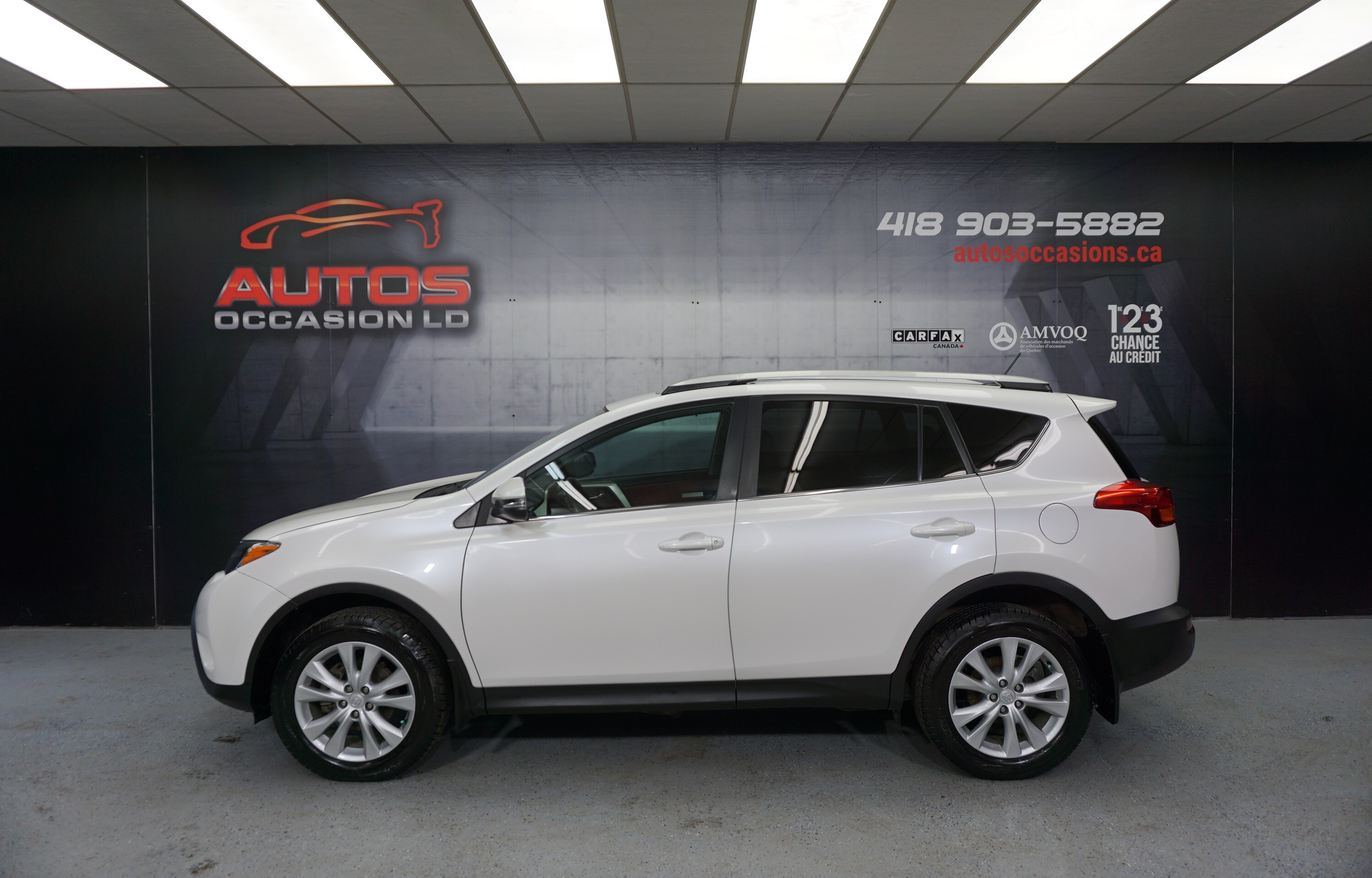 2014 Toyota RAV4 LIMITED AWD CUIR TOIT OUVRANT GPS NAV - AUDIO JBL