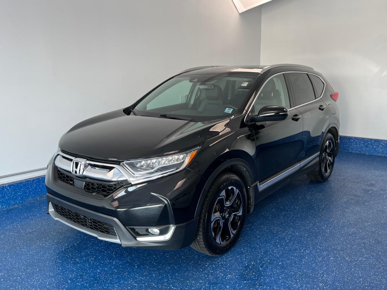 2018 Honda CR-V AWD Touring | Leather seats | Moonroof | No Accide