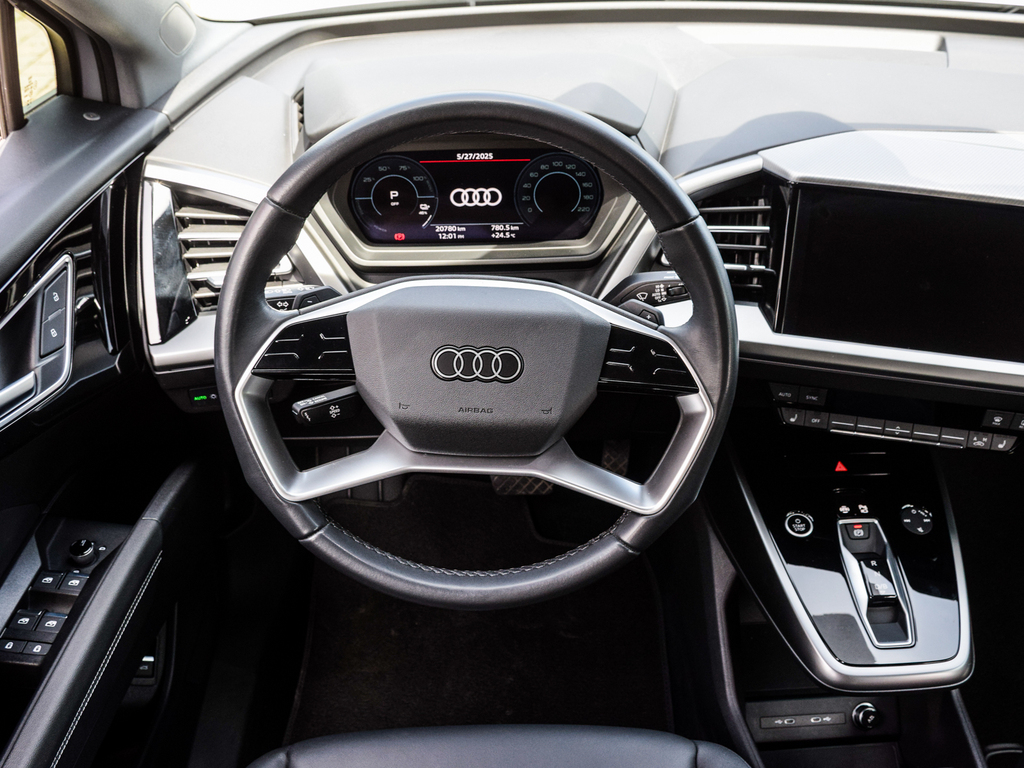 2023 Audi Q4 e-tron 50, Toronto, Cash