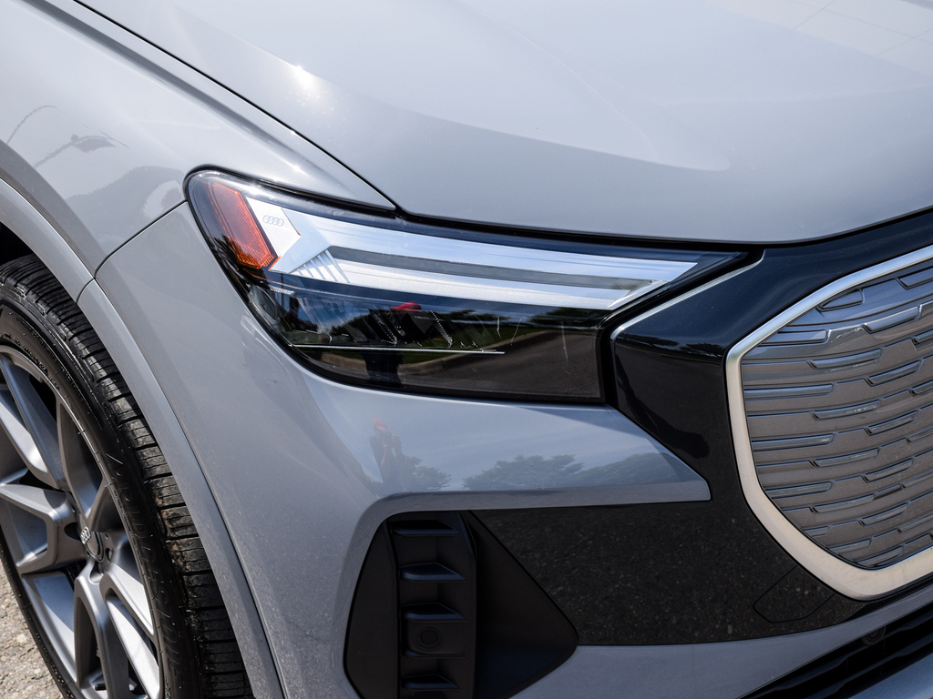 2023 Audi Q4 e-tron 50, Toronto, Cash