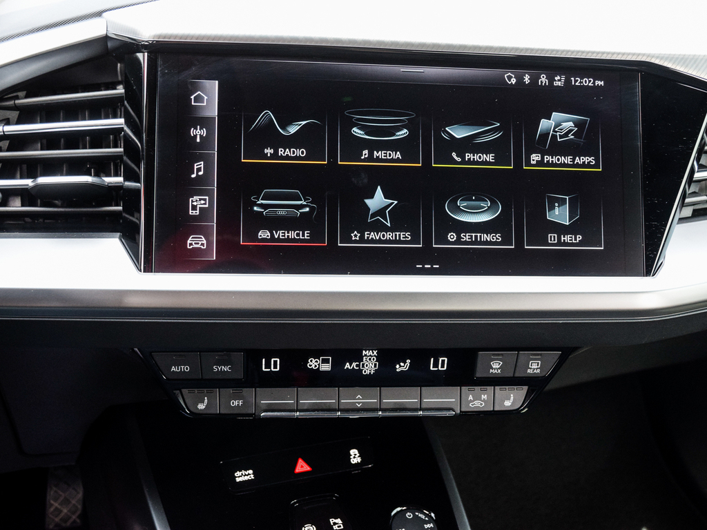 2023 Audi Q4 e-tron 50, Toronto, Cash