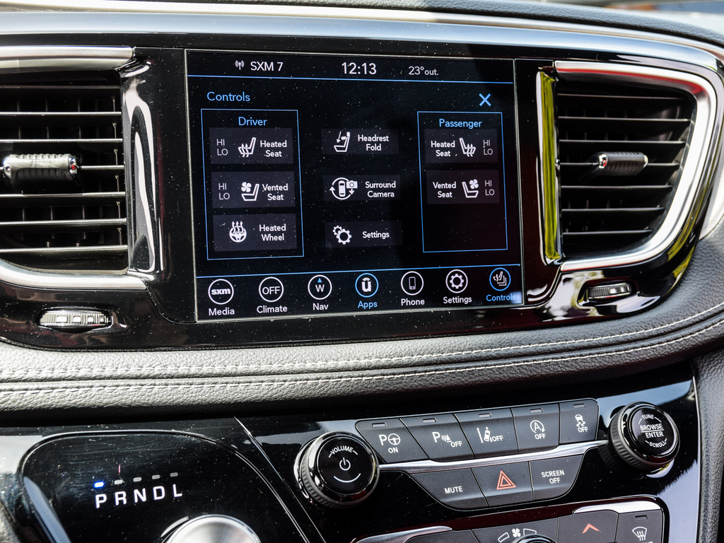 2020 Chrysler Pacifica Red S, Toronto, Cash