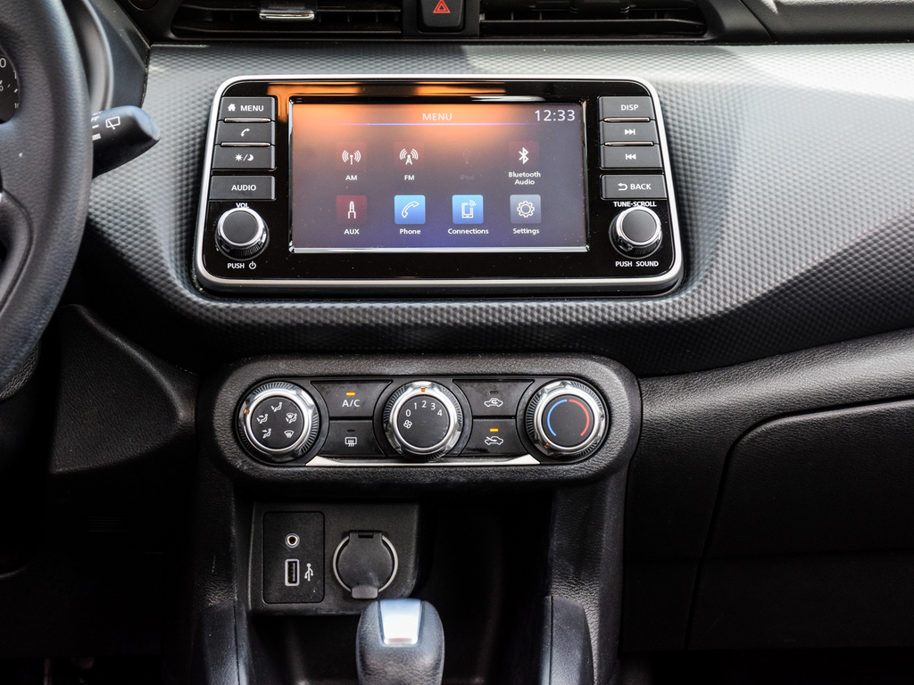 2022 Nissan Kicks S, Toronto, Cash