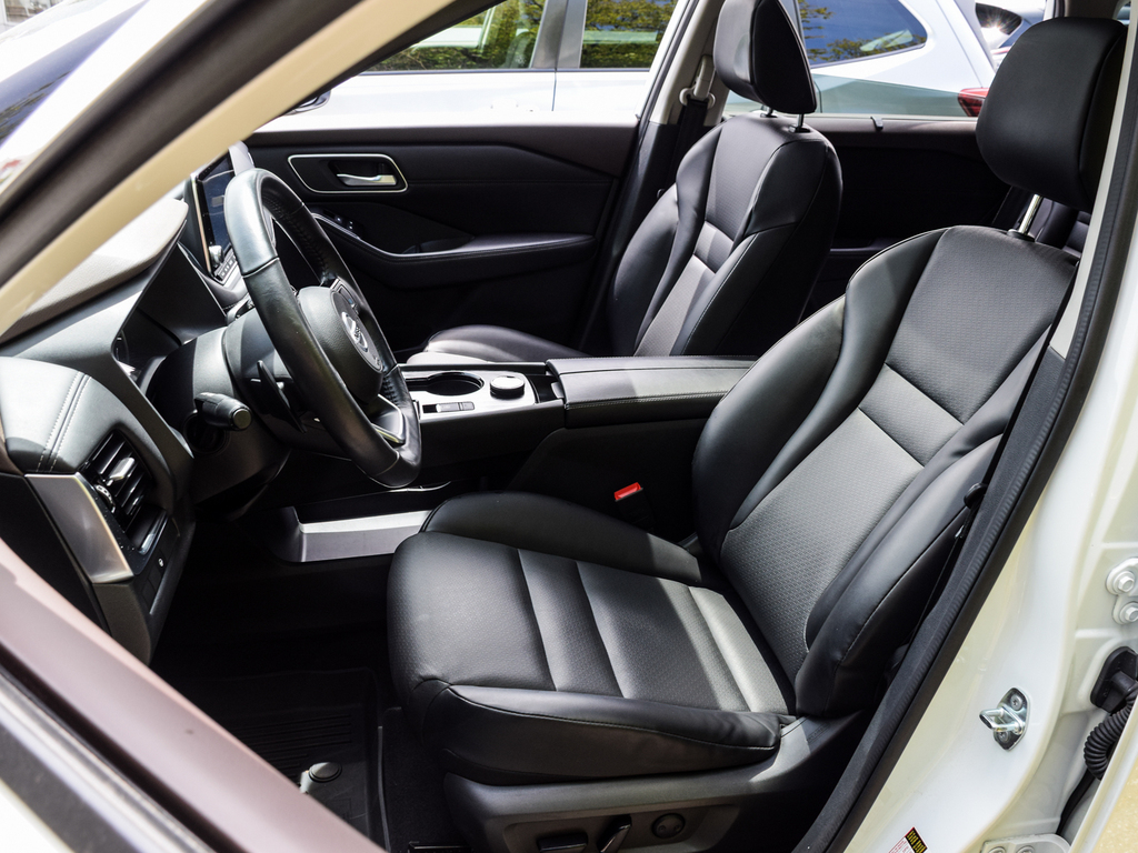 2021 Nissan Rogue SV AWD CVT (2), Toronto, Cash
