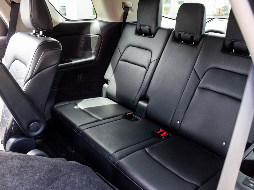 2023 Nissan Pathfinder Platinum, Toronto, Cash