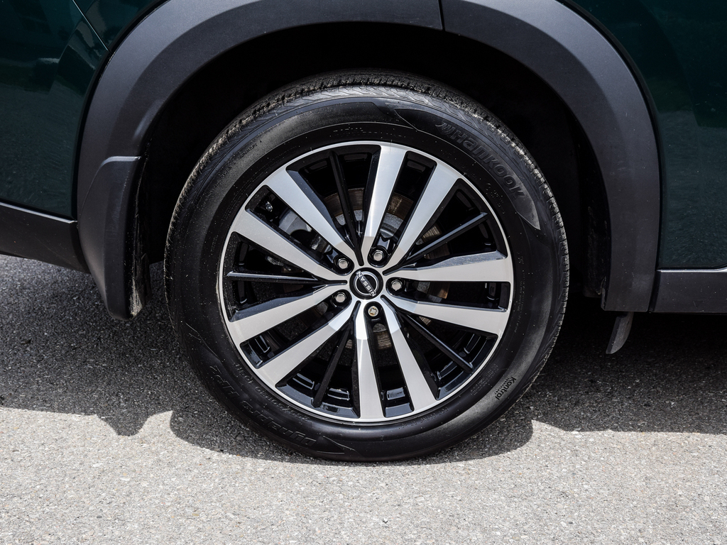 2023 Nissan Pathfinder Platinum, Toronto, Cash