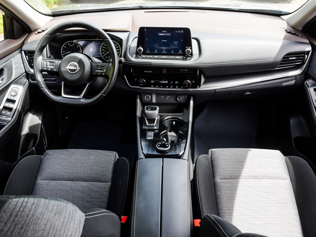2022 Nissan Rogue SV, Toronto, Cash