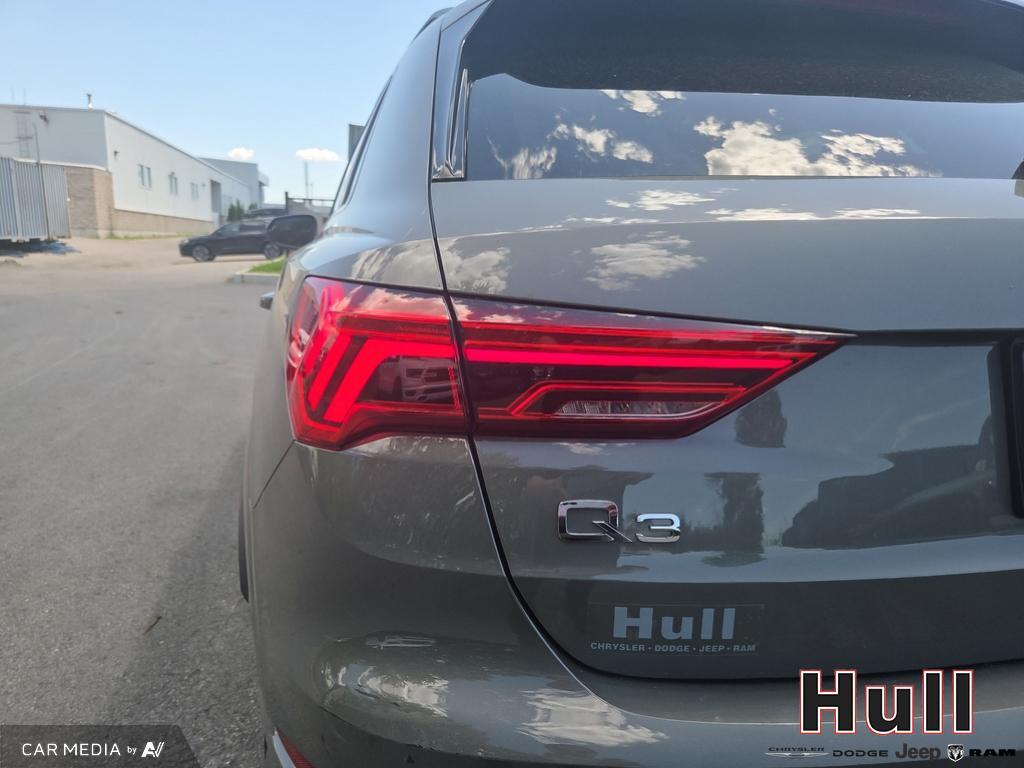 2023 Audi Q3 45 Progressiv, Toronto, Cash