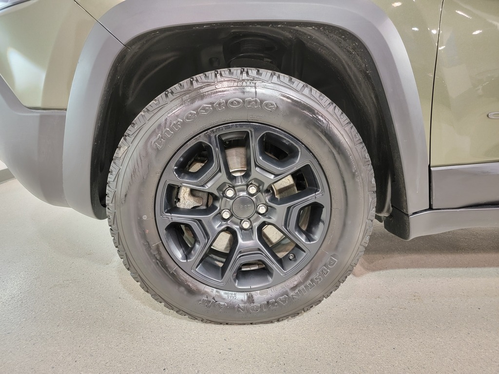 Jeep Cherokee 2021