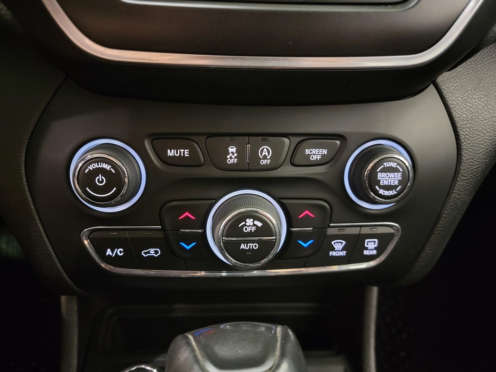 Jeep Cherokee 2021
